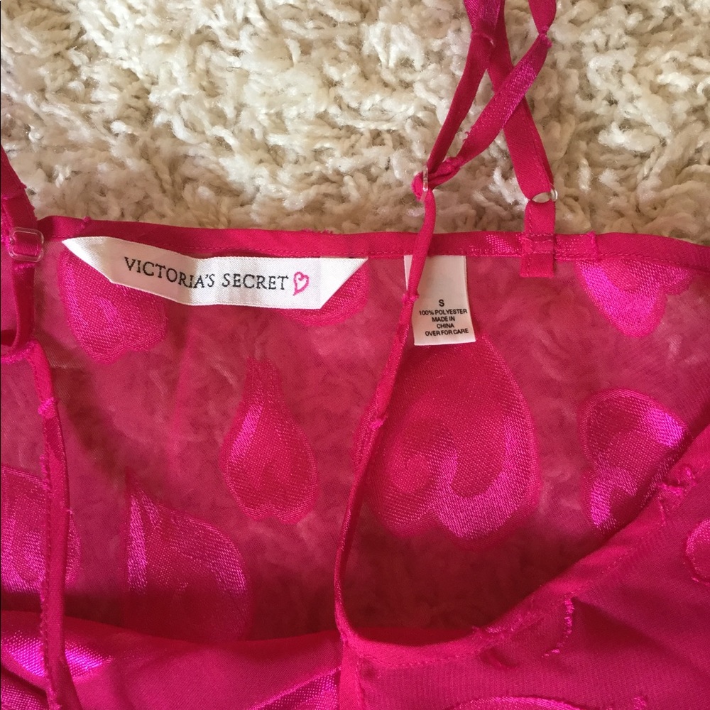 Ladies Victoria's Secret Nightgown - Picture 6 of 6